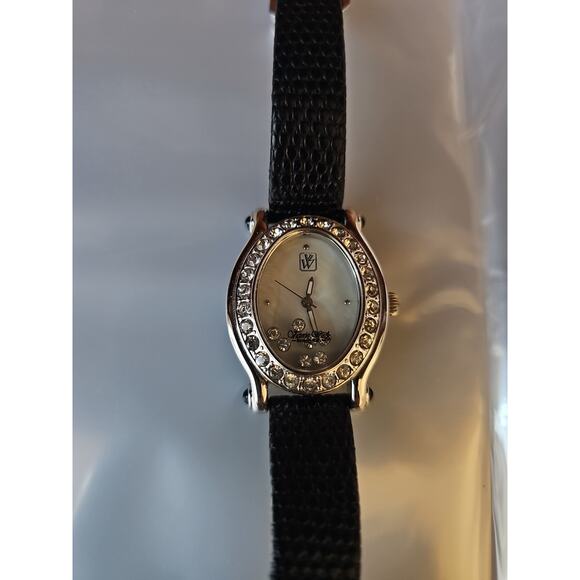 Victoria Wieck of Beverly Hills Womens Wrist Watch Black Leather Silver - Picture 10 of 10